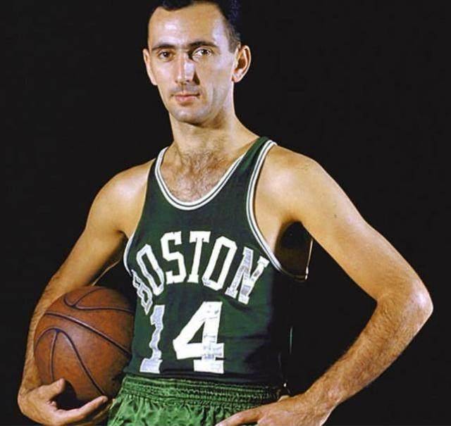 巩立姣比赛 巩立姣比赛